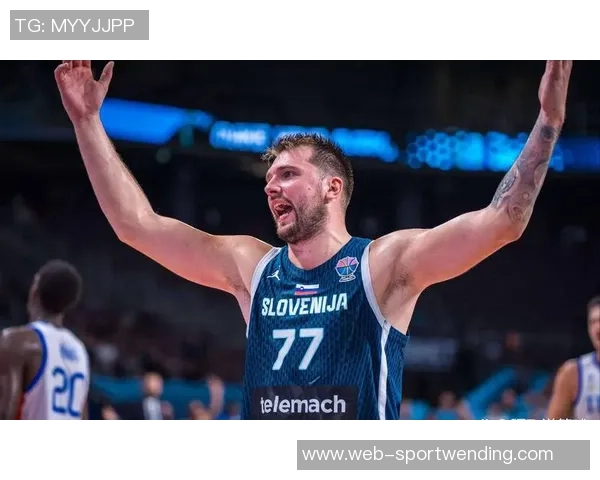 东契奇神勇表现三分球与突破上篮齐发力已砍下23分助球队争胜